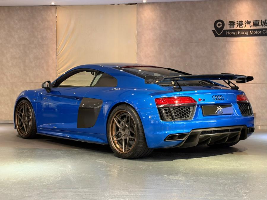 R8  V10 Plus - Image 2