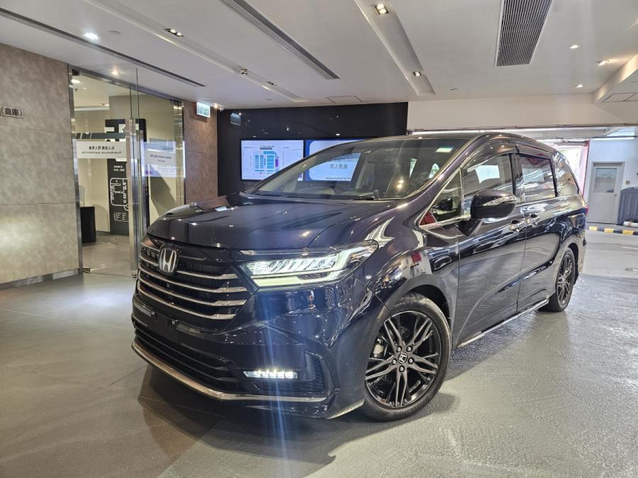 HONDA 本田 Odyssey E：HEV Absolute  EX