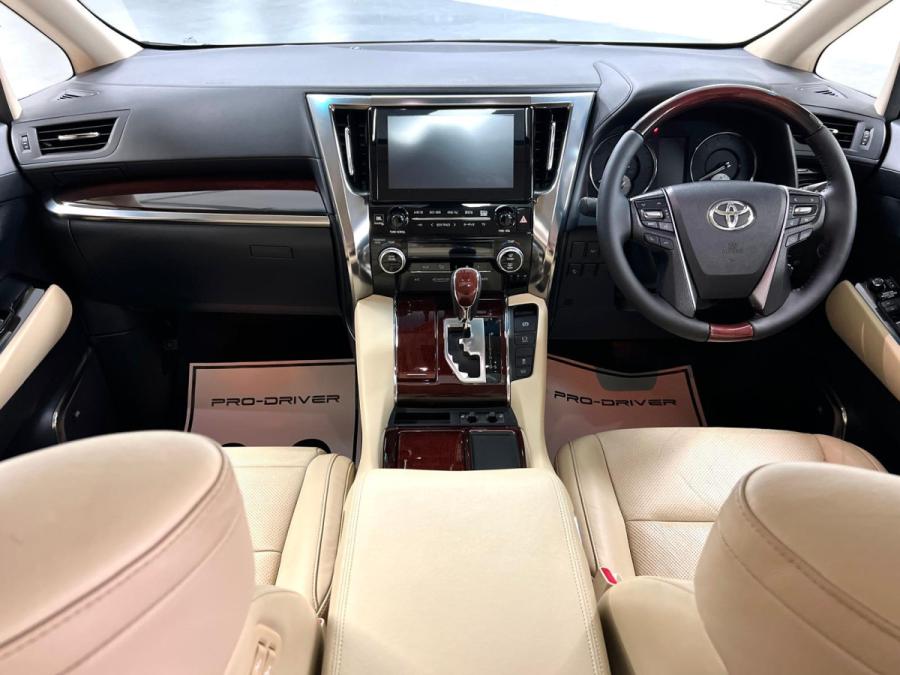VELLFIRE 3.5 VL - Image 12