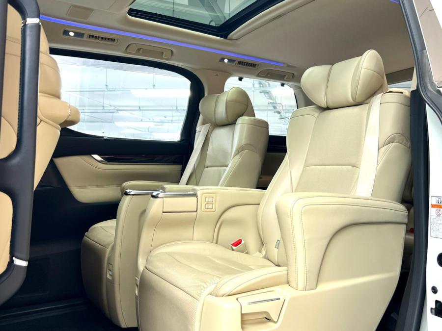VELLFIRE 3.5 VL - Image 16