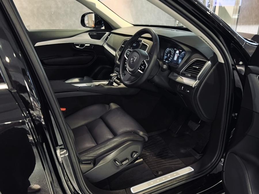 XC90 T5 MOMENTUM - Image 2