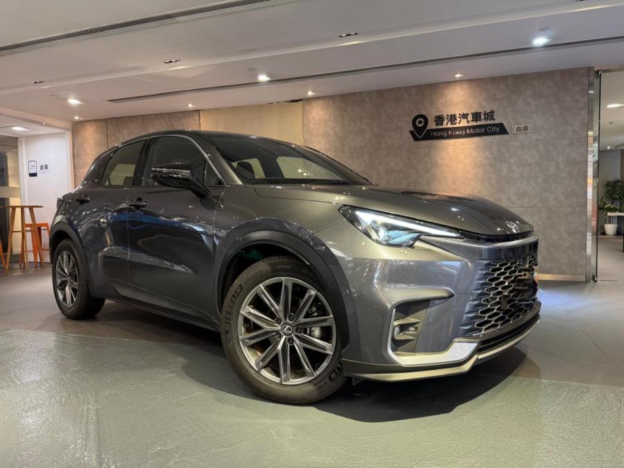 LEXUS 凌志 LBX
