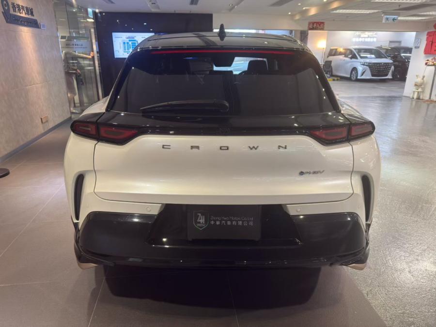 CROWN SPORT Z  PHEV - Image 4