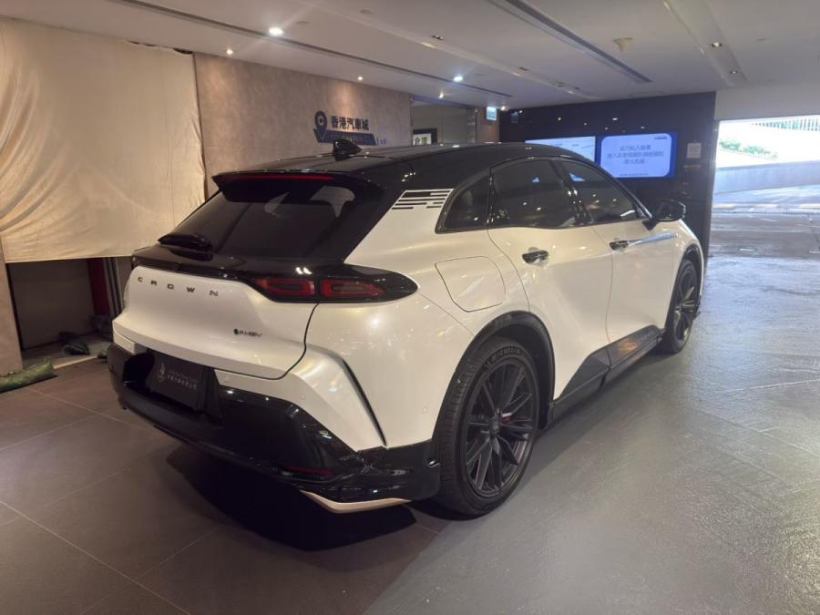 CROWN SPORT Z  PHEV - Image 3