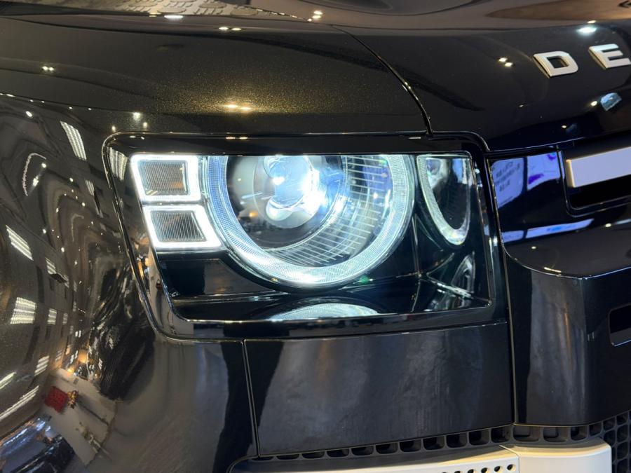 Defender 90 P300 SE - Image 6