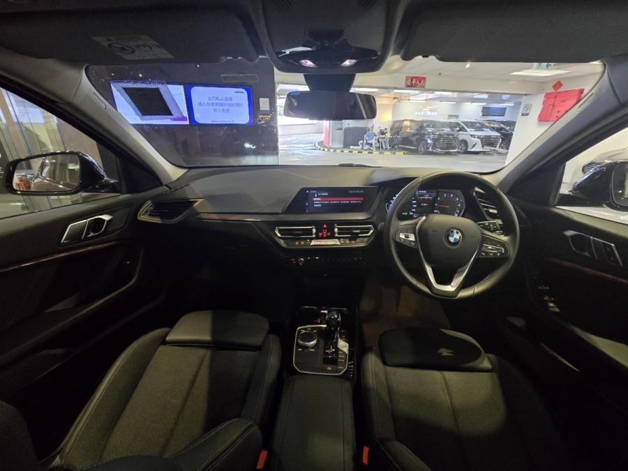 BMW 118i - Image 4