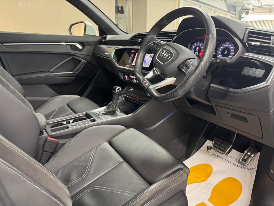 Q3 45 TFSI QUATTRO S LINE - Image 3