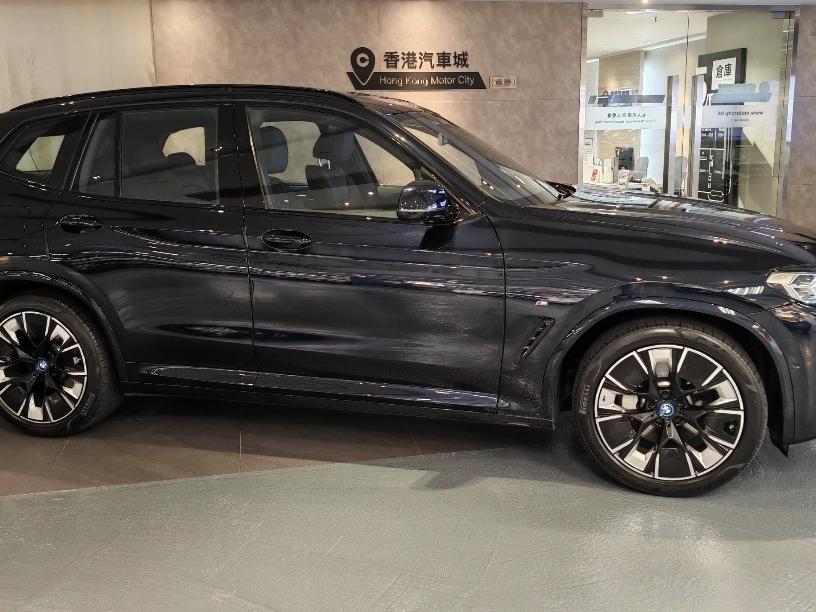 IX3 M Sport Edition - Image 2