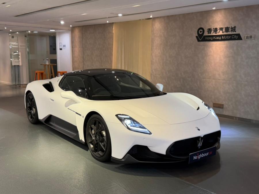 MASERATI MC20