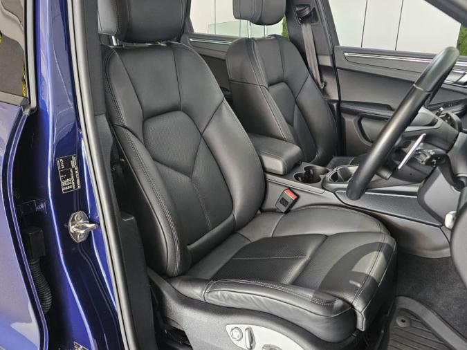 MACAN - Image 3