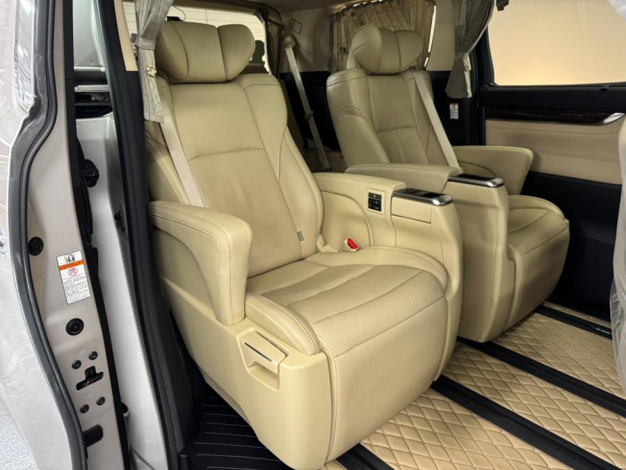 Alphard - Image 4