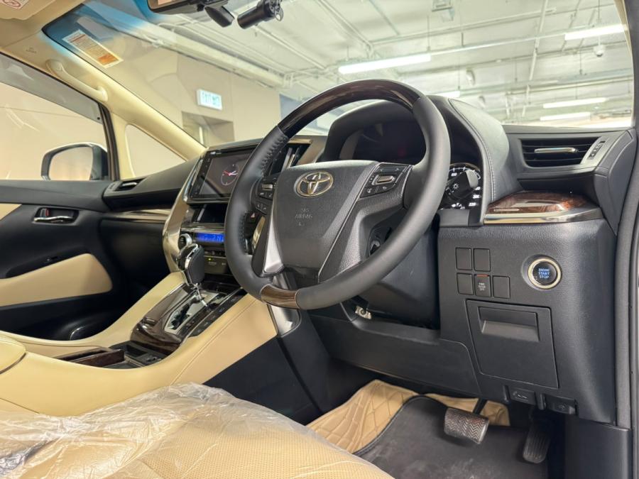 Alphard - Image 11