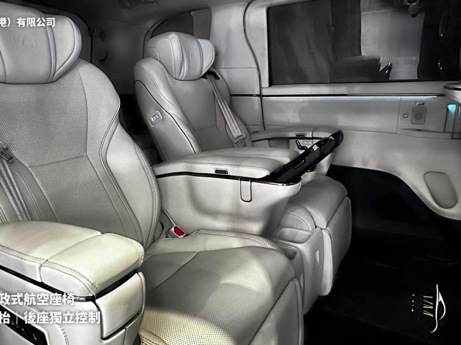 LM500h Hybrid 頂級豪華 MPV - Image 7