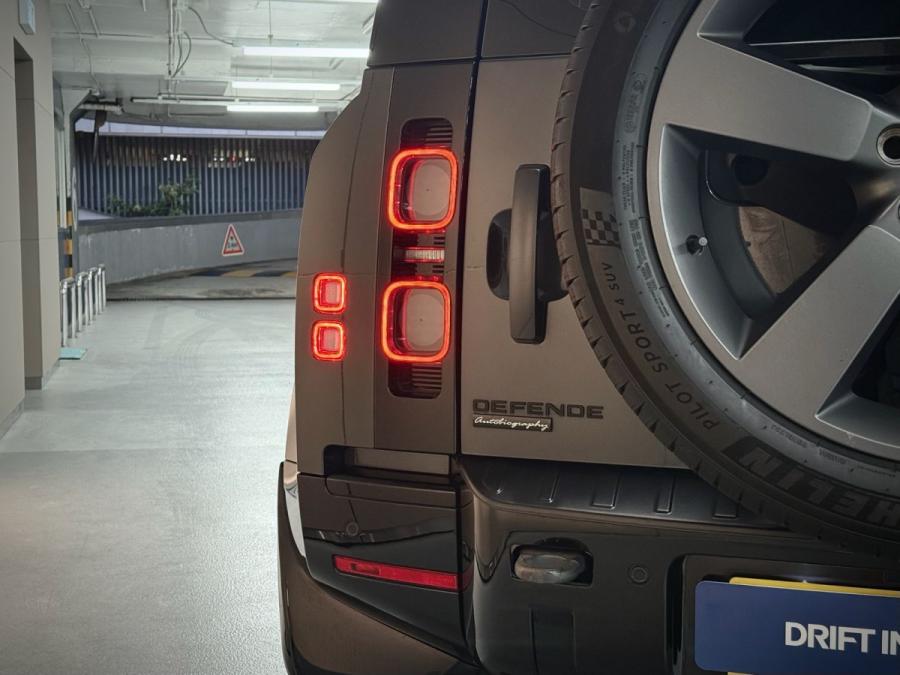 Defender 90 P525 V8 - Image 4