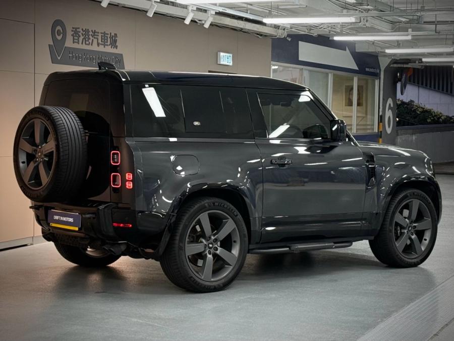 Defender 90 P525 V8 - Image 2