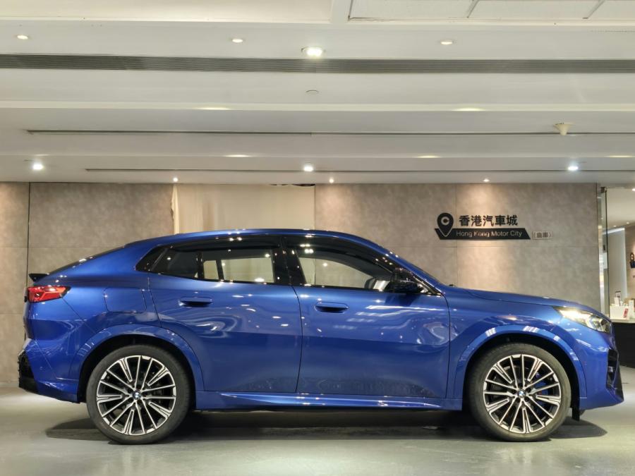 IX2 EDRIVE20 M SPORT - Image 2