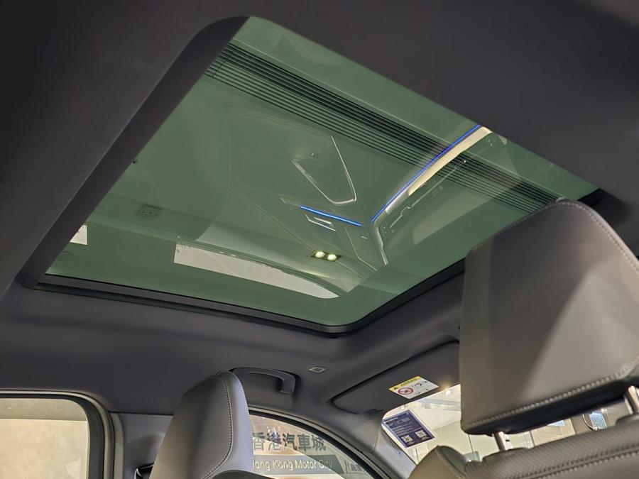 IX2 EDRIVE20 M SPORT - Image 8