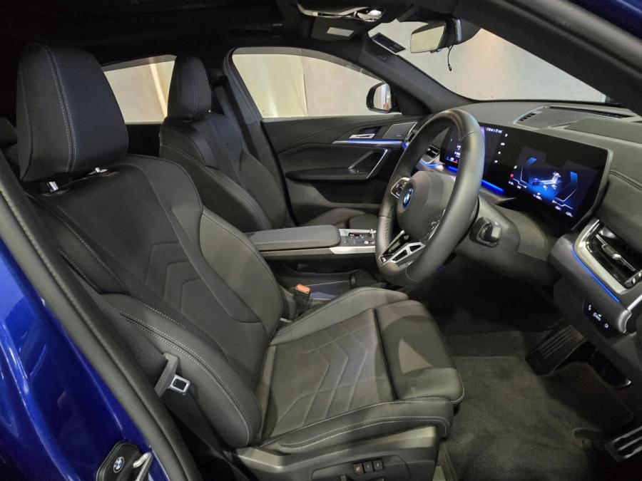 IX2 EDRIVE20 M SPORT - Image 6