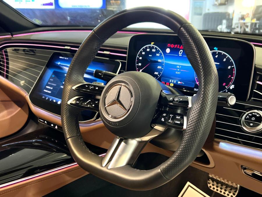 W214 E200 AMG - Image 7