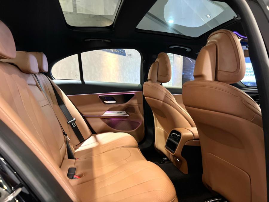 W214 E200 AMG - Image 14