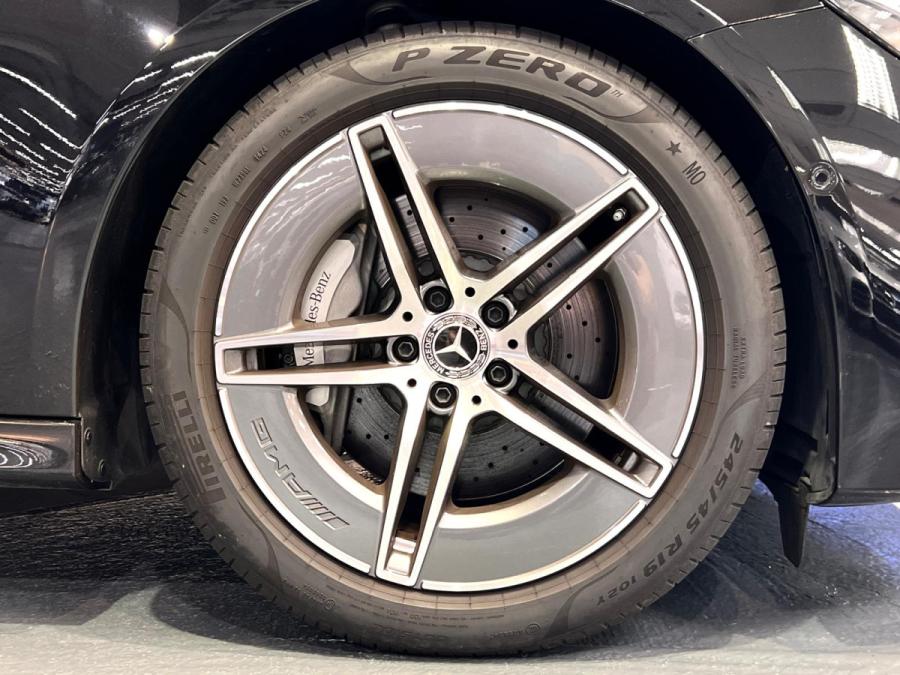 W214 E200 AMG - Image 4