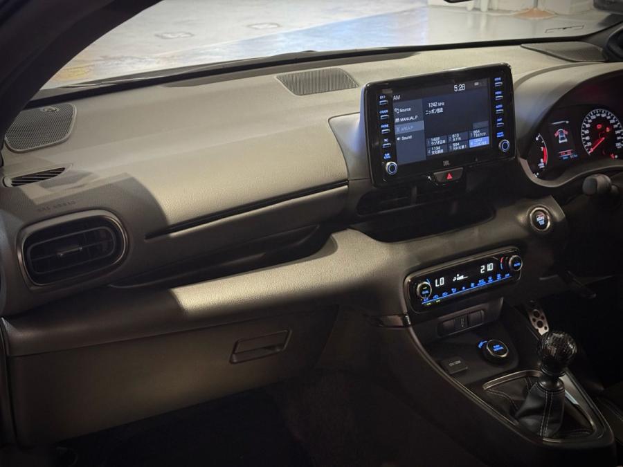 GR YARIS RZ HIGH PERFORMANCE - Image 11