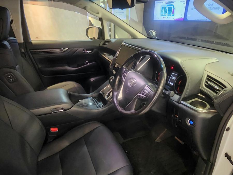 Alphard 2.5 - Image 9