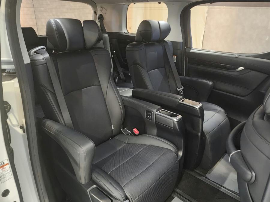 Alphard 2.5 - Image 7