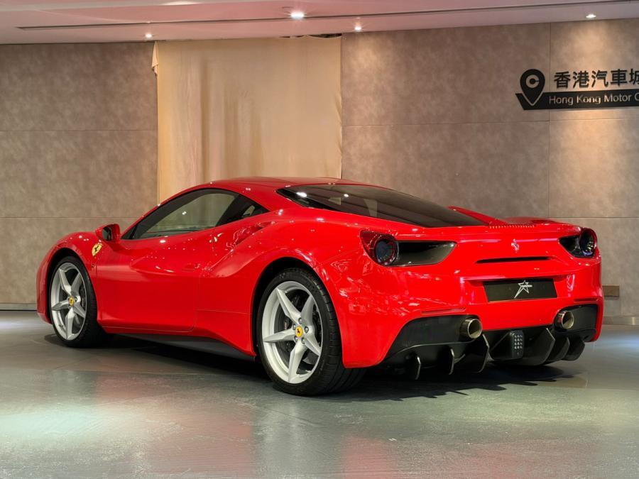488 GTB - Image 2