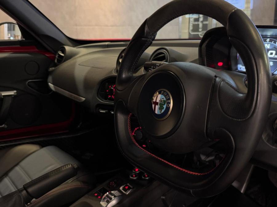 4C  Coupe - Image 5