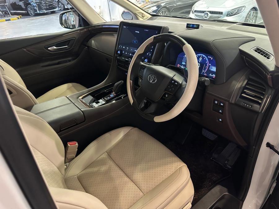 Alphard 2.5 HEV E-Four EL - Image 3