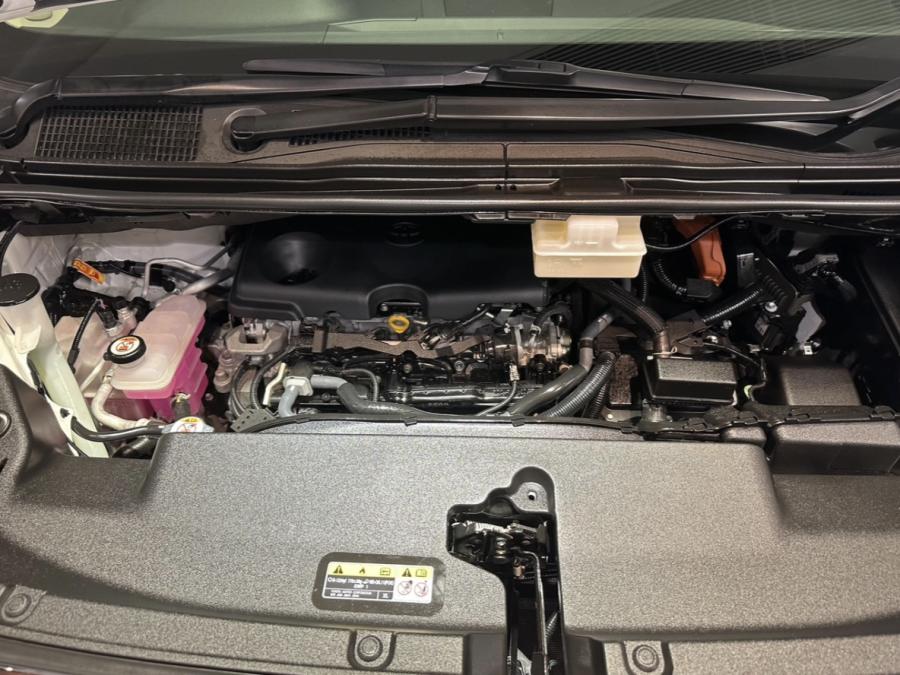Alphard 2.5 HEV E-Four EL - Image 7