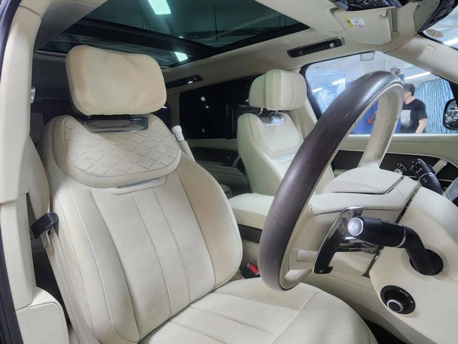RANGE ROVER SV - Image 8