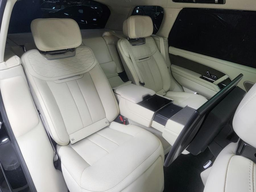 RANGE ROVER SV - Image 10