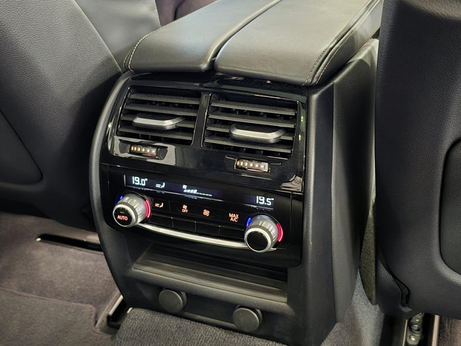 630IA GRAN TURISMO LUXURY - Image 10