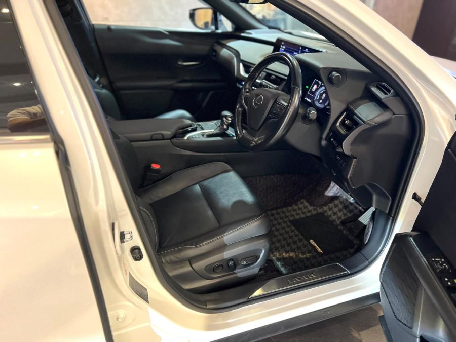 UX250H - Image 2