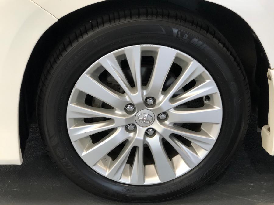 Alphard 3.5 - Image 6