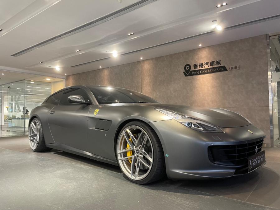 GTC4 Lusso - Image 1