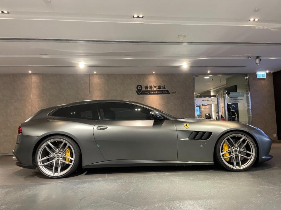 GTC4 Lusso - Image 2