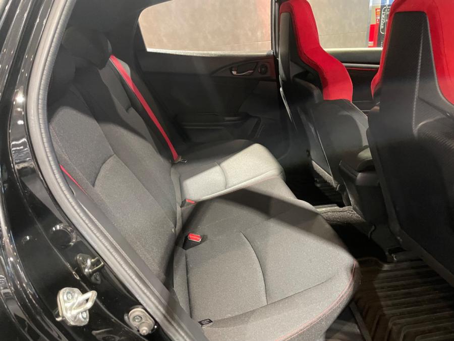 Civic type R FK8 - Image 8