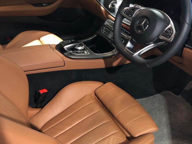 E200 COUPE - Image 6