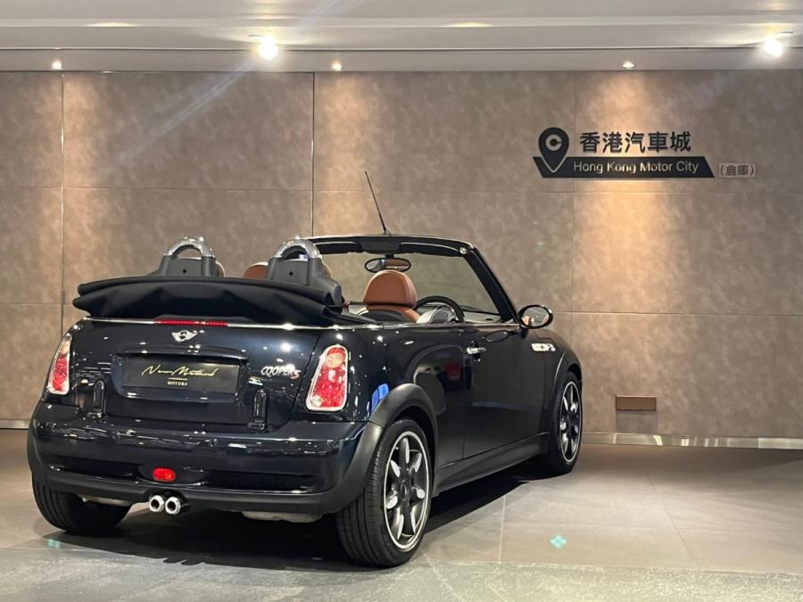 Cooper S Convertible Sidewalk - Image 3