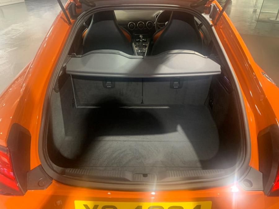 TT 2.0T Quattro - Image 7