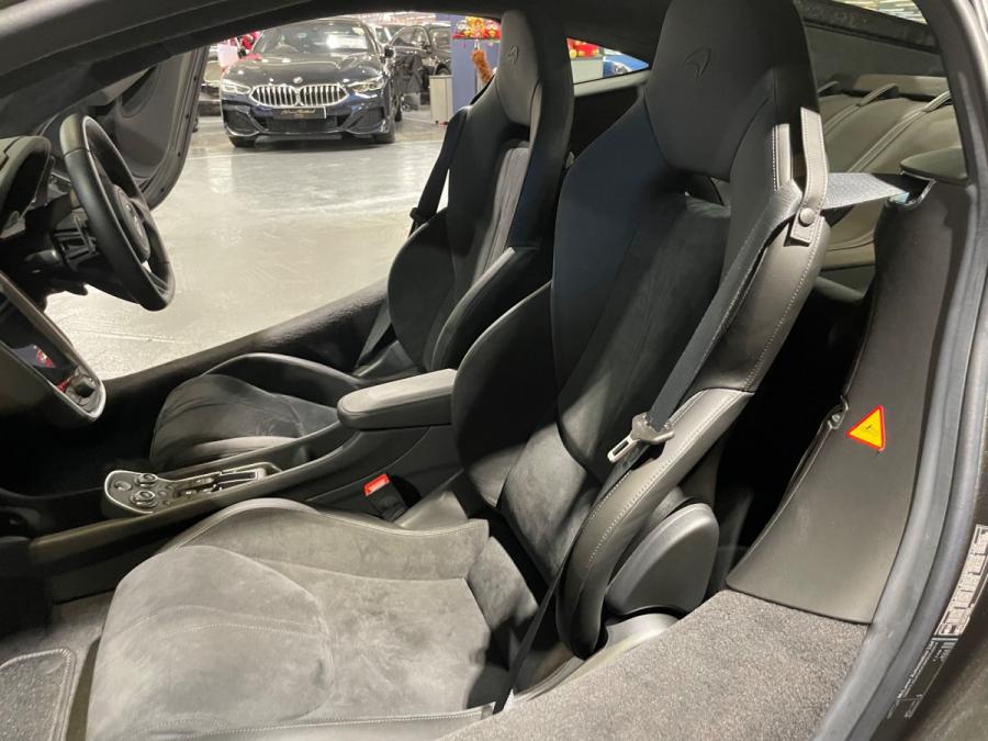 570GT - Image 6