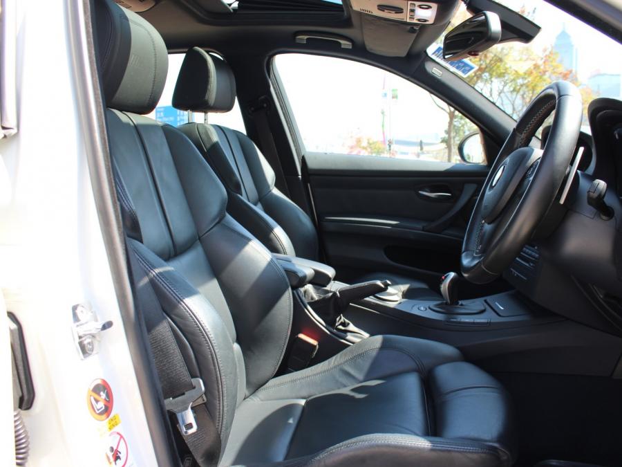 M3 DCT SALOON - Image 3