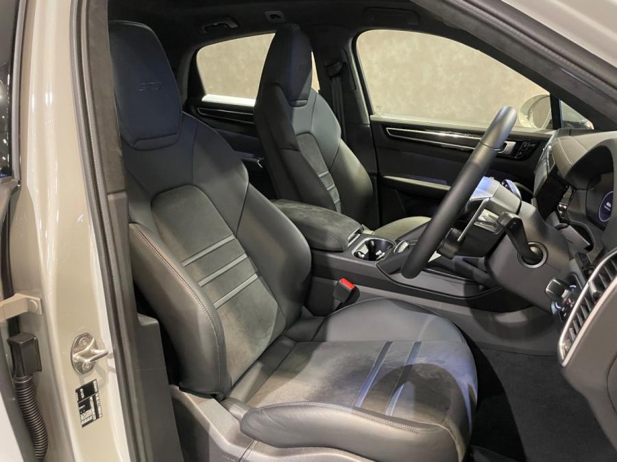 Cayenne Coupe GTS - Image 7
