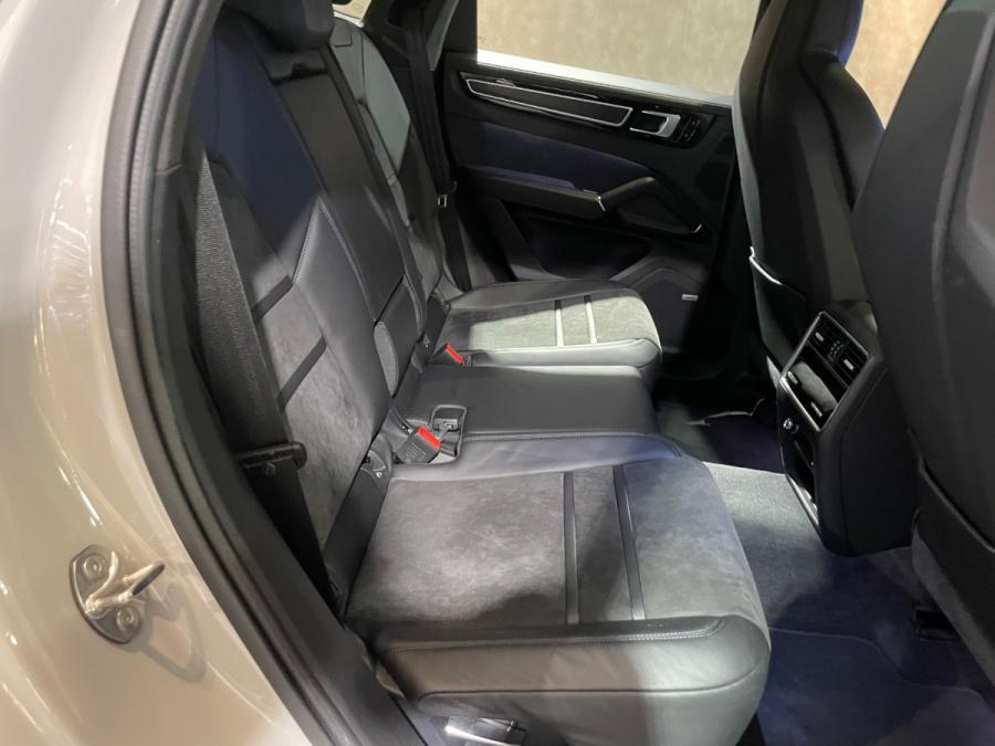 Cayenne Coupe GTS - Image 8