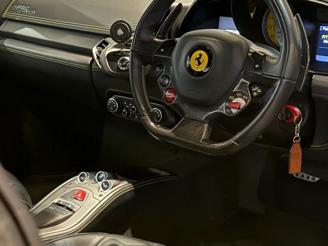458 Italia - Image 3