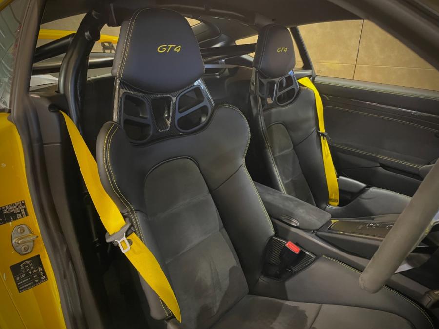 CAYMAN GT4 - Image 8