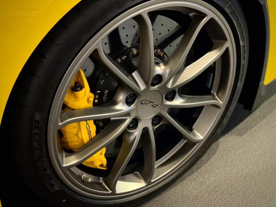 CAYMAN GT4 - Image 6